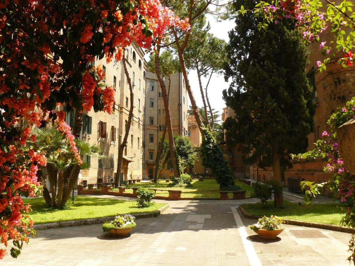 Dimora Del Papa Apartments ローマ エクステリア 写真